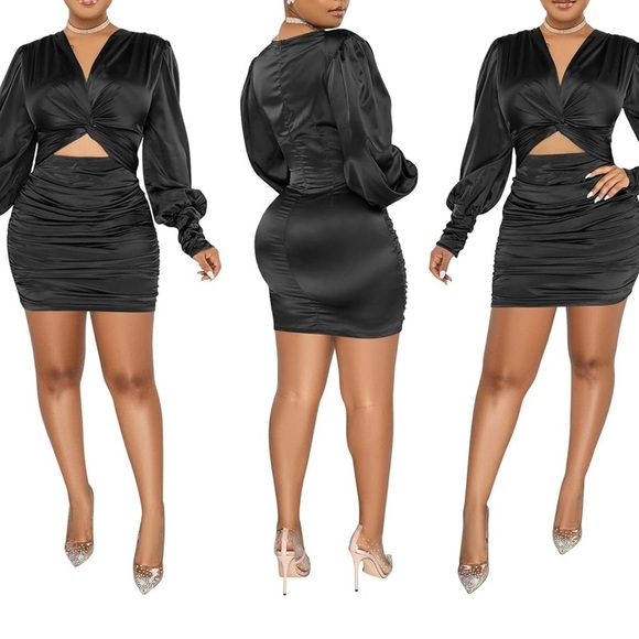 Elegant Black Satin Dress size Small (I) - Picture 2 of 6